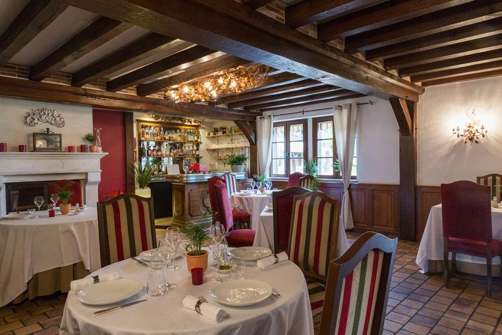 L'Oree Des Chenes, The Originals Relais ลาแฟร์เต-แซงโตแบ็ง ร้านอาหาร รูปภาพ